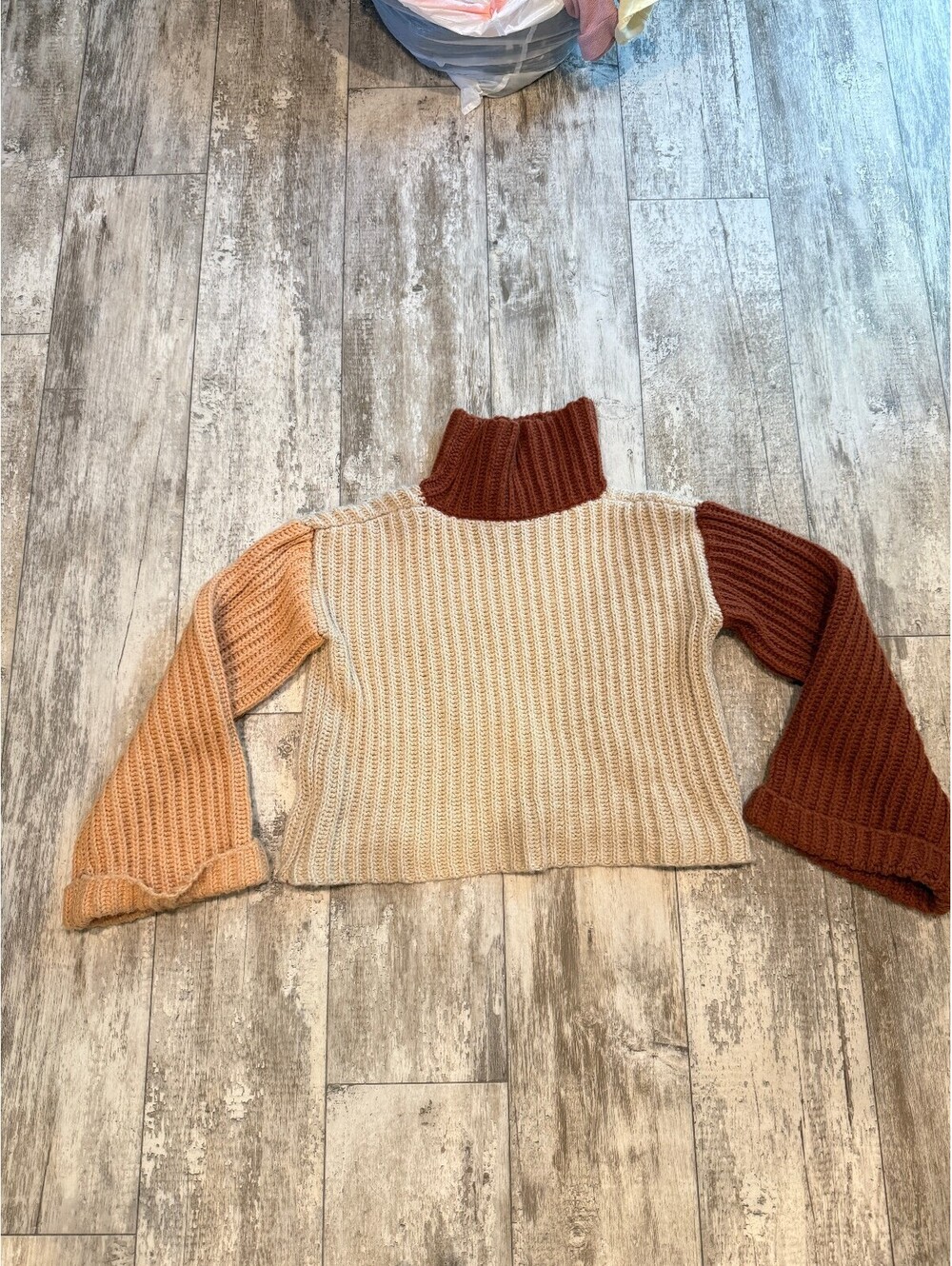 Colorblock Chunky Turtleneck Sweater Cream Rust Peach